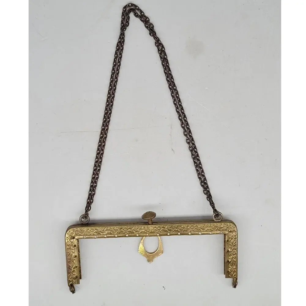 Antique French Art Nouveau Purse Frame Romantic‎ Parisian Gold Clasp